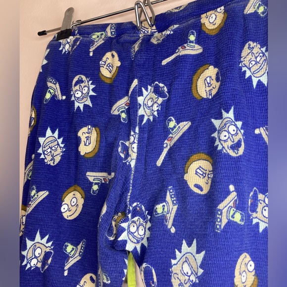 Rick and Morty PJ Set - Picture 6 of 10